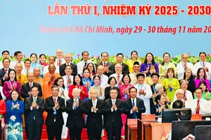 Ra mắt ủy viên Ủy ban MTTQ Việt Nam TPHCM khóa I, nhiệm kỳ 2025-2030