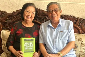 Duyên văn chương đi cùng duyên chồng vợ