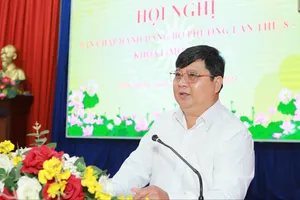 Đồng chí Nguyễn Chí Trung, Ủy viên Ban Thường vụ Thành ủy, Phó Chủ nhiệm Thường trực Ủy ban Kiểm tra Thành ủy TPHCM dự và phát biểu tại hội nghị