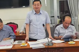 Giám đốc Sở Nông nghiệp và Môi trường Nguyễn Toàn Thắng báo cáo tại buổi làm việc. Ảnh: C.V.