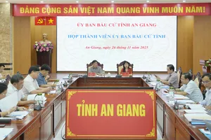 Quang cảnh cuộc họp