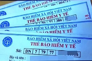 Insurance director advises people to buy health insurance