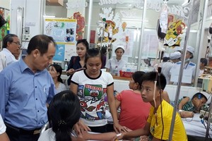 At HCM City’s Paediatrics Hospital 1 (Photo: VNA)