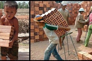 People employing under-16-year-old workers can receive an administrative fine or up to 12 years’ imprisonment. (Source: VNA)