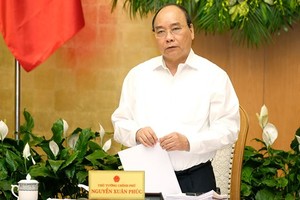 Vietnam strives growth target of 6.7 percent for 2018: PM Phuc