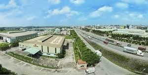 Vinh Phuc calls for investments in supporting industry