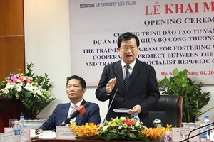 At the ceremony (Photo: SGGP)