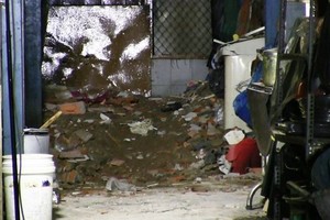 House in HCMC’s downtown collapses, no deaths reported