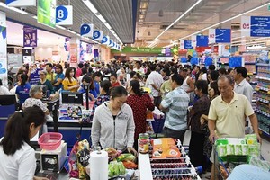 Retail, service sales hit $91.1 million nationwide (Photo: SGGP)