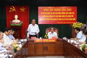 Permanent Deputy Prime Minister Truong Hoa Binh speaks at the working session (Source: VNA)