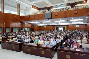 Over 1,000 senior people receive medical check-up