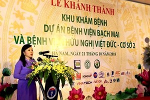 Health Minister Nguyen Thi Kim Tien speaks at the inauguration ceremony ( Photo: SGGP)