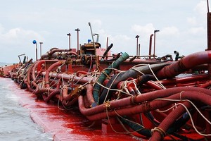 Barges caught red-handed illicitly sand mining