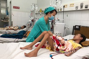 Many children are undergoing hemodialysis in the Children Hospital No.2
