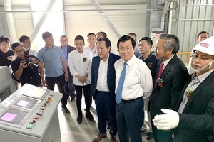 Fully automatic animal feed plant operates in Long An