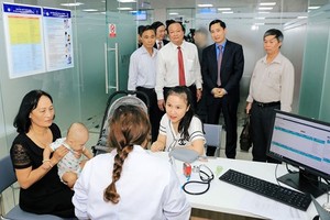 New vaccination center opens in Da Nang