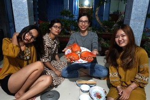 As tourism booms, young people turn to homestay business