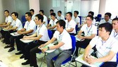 Laborers are studying a foreign language before working abroad (Photo: SGGP)