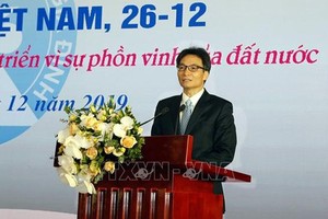 Deputy Prime Minister Vu Duc Dam stresses Entire machinery of state must take heed of population mission (Photo: VNA)