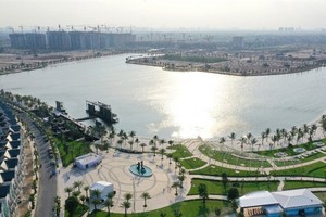 A Vinhomes' residential estate project in Hanoi. The company earned a total of VND29.7 trillion worth of pre-tax profit in 2019, the highest among large-cap firms. - Photo cafef.vn