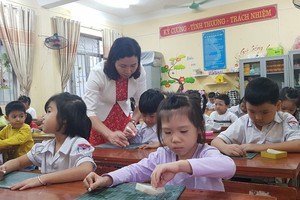 Teachers receive more financial support if they are effected by the Covid-19 pandemic (Photo: SGGP)