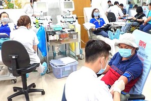 Blood donors at HCMC Institute of Hematology and Blood Transfusion (Photo: SGGP)