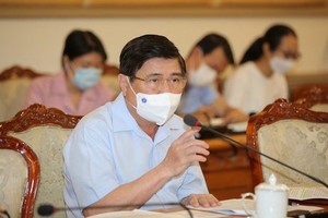 HCMC closes bars, dance clubs again as Covid-19 response