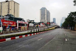 Hanoi warns several high-risk places as many positive cases detected