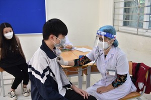 PM requests to finish formalities to buy vaccines for children aged 5-11