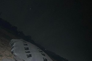Hot air balloon falling from sky in field of Phu Tho with good wish