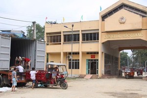 China reopens one more border gate with Vietnam