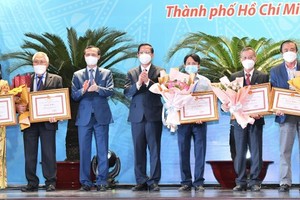 HCMC Chairman expects oversea Vietnamese to give suggestions for city’s growth
