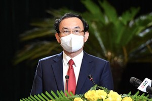 HCMC takes care of frontline medical staff, grassroots health facilities