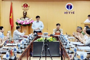 Health Minister urges complete verification of population data