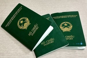 HCMC police still issue emergency passports