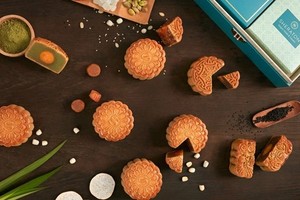 Moon cake market gets bustling ahead of Mid-Autumn Festival