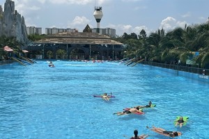 HCMC is most favored destination for local travel: Survey