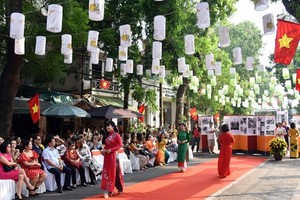 Cultural industry helps enhances country's status