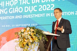 VN needs to make policies to attract foreign investors in education 