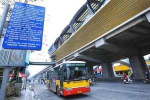 Hanoi’s bus passenger traffic grows 25 percent