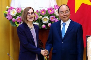 Vietnam treasures cooperation with Oregon state: President