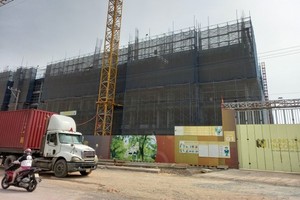 Real estate market bobs about on choppy water