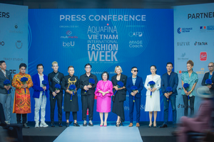 Young Vietnamese have chance to study fashion design with professional designers