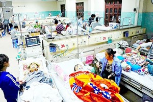 Frostbite drives elderly and children into hospitals