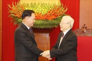 Party chief receives Lao Party official