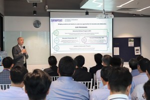 Education sector should pay attention to human resource training in microchips 