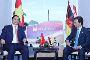 Prime Minister meets Sultan of Brunei Darussalam 