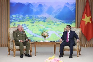 PM Pham Minh Chinh welcomes Cuban Minister of Revolutionary Armed Forces
