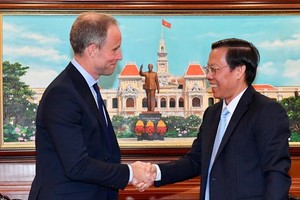 HCMC leader affirms to help new Consul General of New Zealand finish his duties