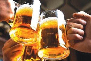 People still breach prohibition of ads promoting alcohol